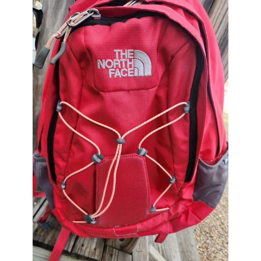 The North Face Jester Outdoor Hiking School Backpack Pink / Red. Lots Of Pockets